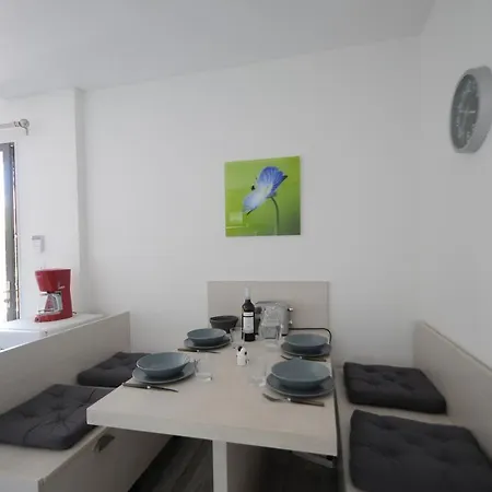 Apartment Les Oliviers