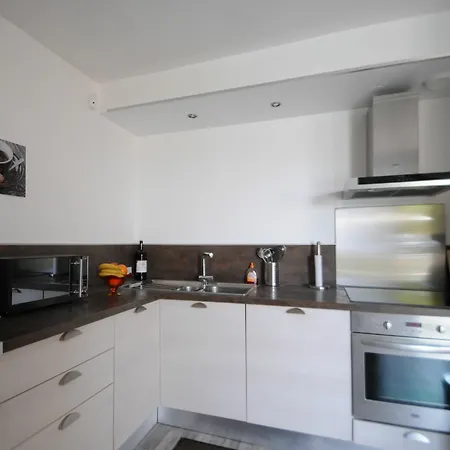 Les Oliviers Apartment *